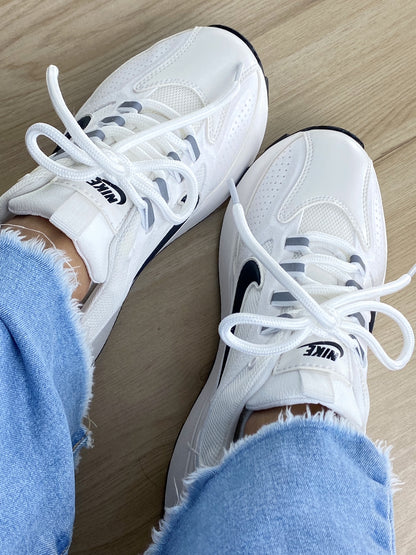 NIKE BAILLELI