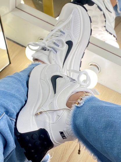 NIKE BAILLELI