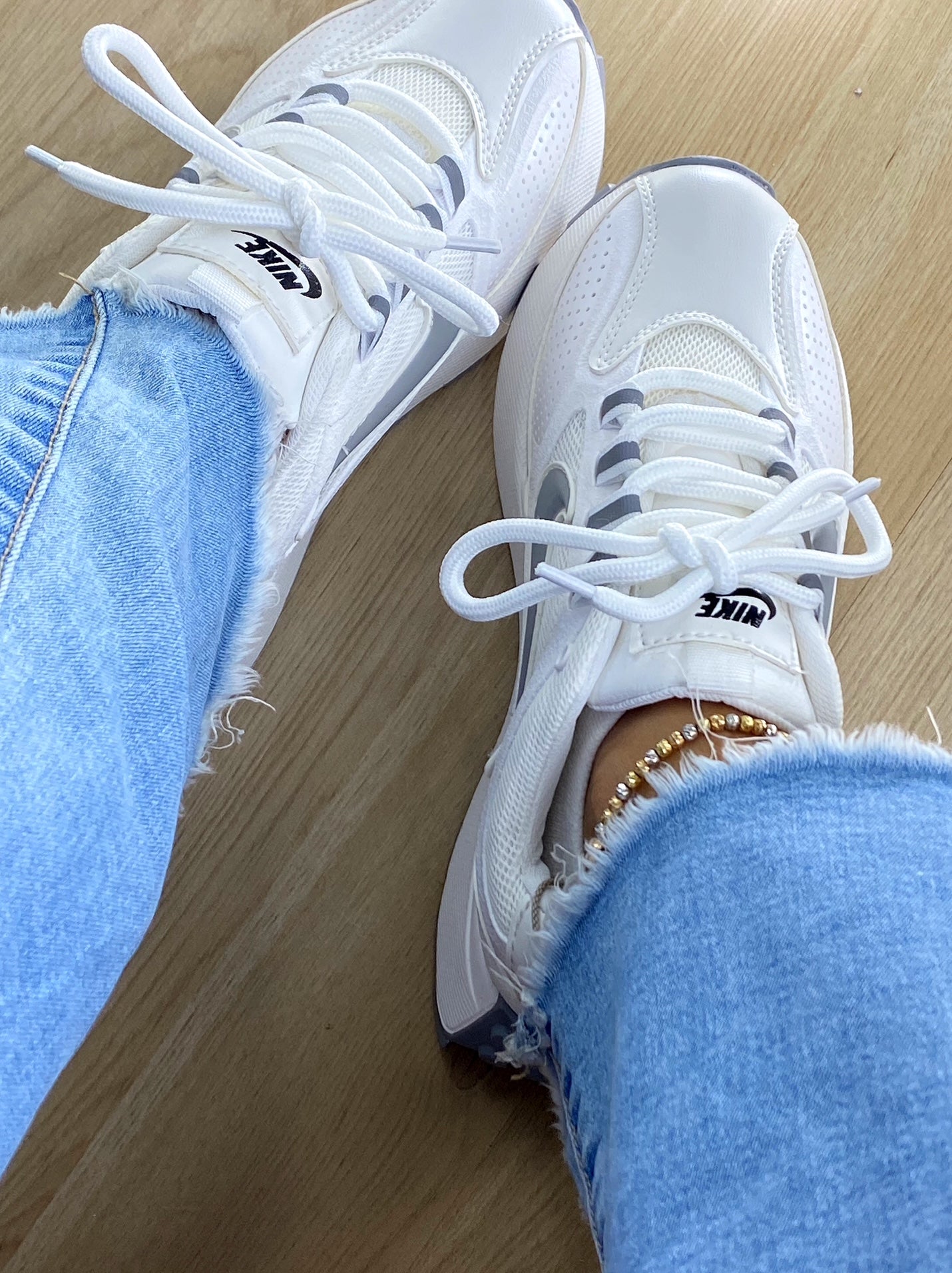 NIKE BAILLELI